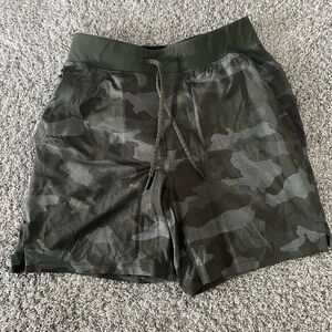 Men's Lululemon Camouflage Shorts